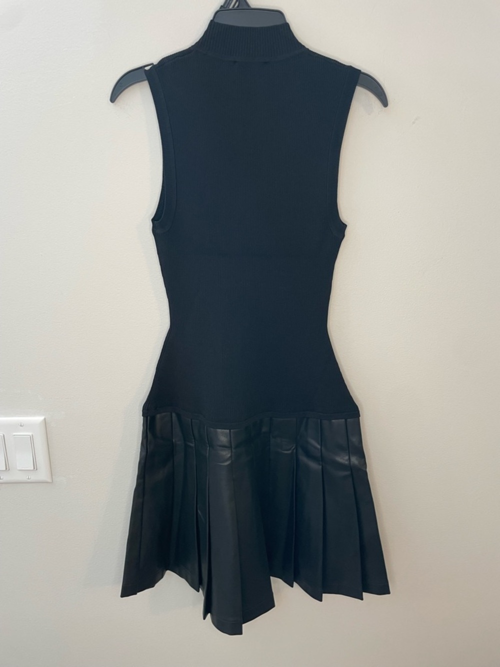 Milly Leather Pleated Skirt Knit Dress Vegan Leather Size S Black MSRP$395 NWT - Picture 2 of 8